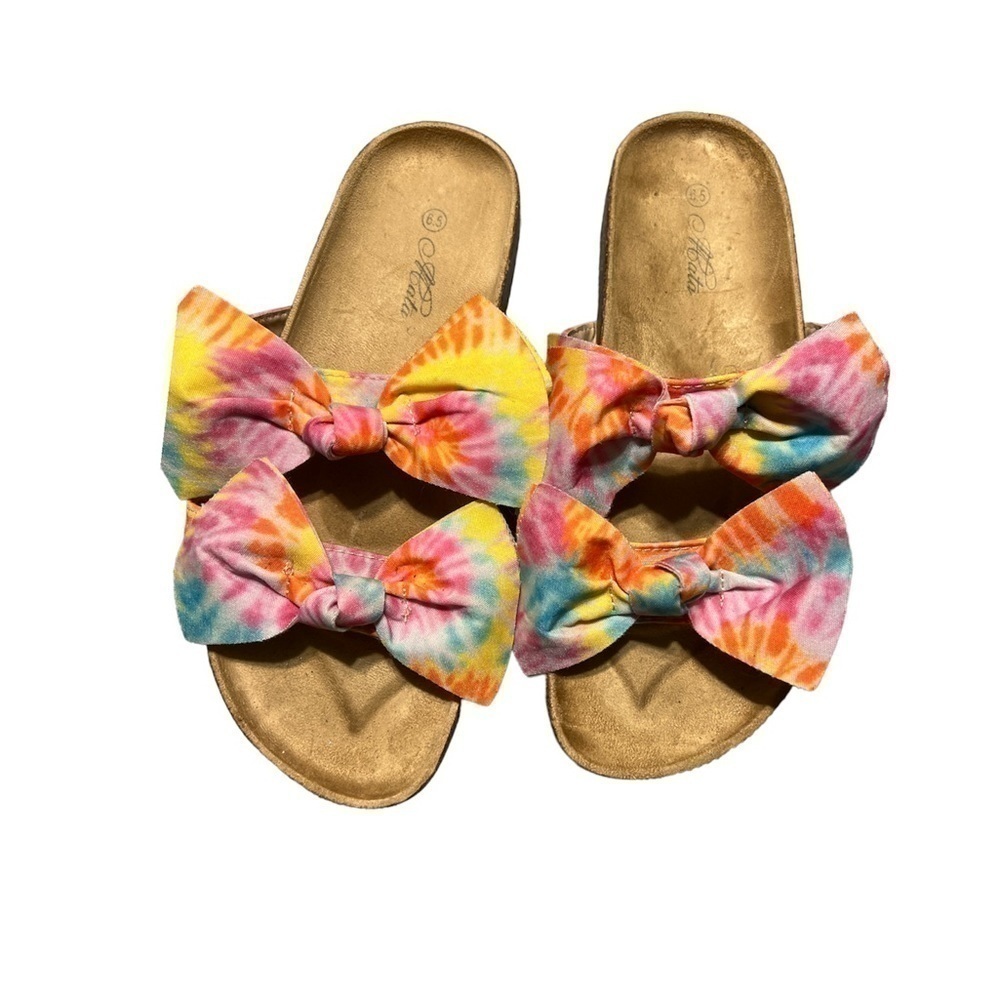 Tie-dye double bow slides. 6.5 - Picture 2 of 2